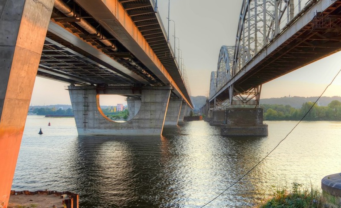 Реконструкция моста через Днепр Киев, Украина
